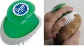 Palm Veggie Brush-It™