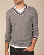 Alternative - Eco Cashmere V-Neck Sweathshirt